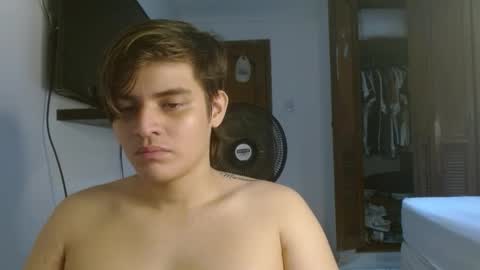 badbunny_69_ online show from February 22, 5:51 am