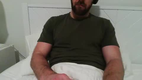 baddboy24777 online show from March 8, 5:44 am