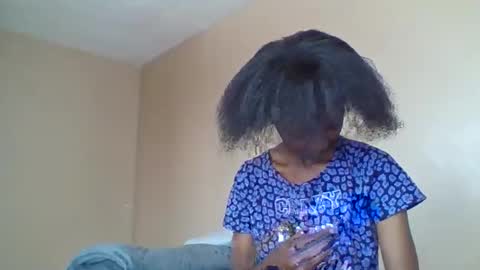 baddie_bunnie online show from December 18, 10:54 am