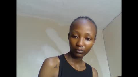 baddie_bunnie online show from April 7, 8:48 am