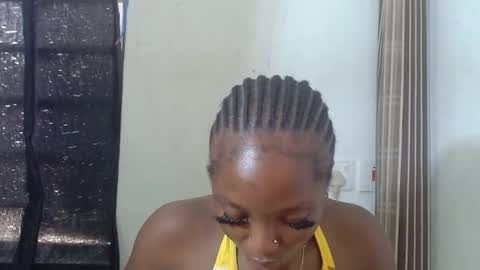 baddiebitchx online show from April 14, 11:38 am