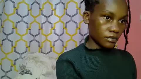 baddiepixxie online show from March 25, 6:47 pm