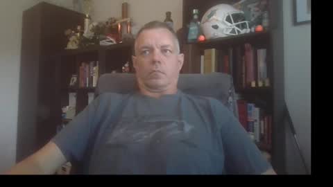 Snapshot of badger32934 chatting on February 25, 7:25 pm Badger online show from February 25, 7:25 pm