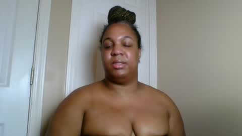 Snapshot of badgirl__brittany chatting on December 16, 12:48 am Badgirlbritt your favorite girl online show from December 16, 12:48 am