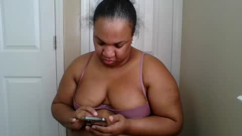 Badgirlbritt your favorite girl  online show from January 6, 5:05 pm