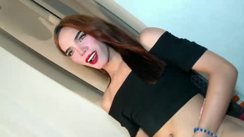 jasmine online show from June 19, 1:59 pm
