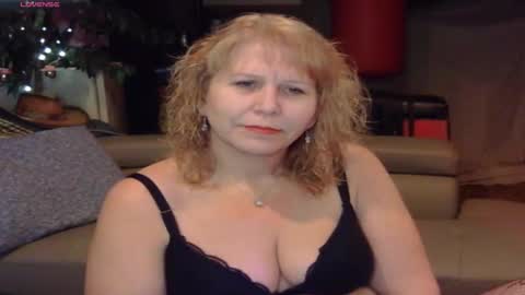 Snapshot of badgirlpr chatting on March 1, 5:31 am Badgirlpr online show from March 1, 5:31 am