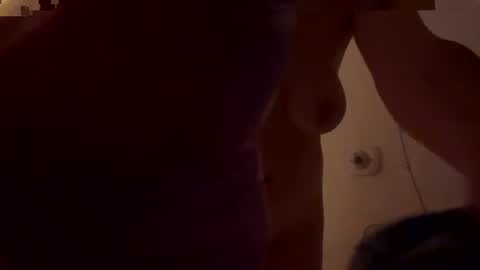 Snapshot of badgirlsclub1029 chatting on December 2, 12:19 am badgirlsclub1029 online show from December 2, 12:19 am