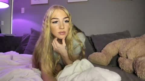 Jade online show from November 6, 3:29 am