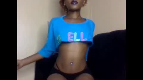 Snapshot of badgurllily chatting on May 3, 11:22 pm Lily. online show from May 3, 11:22 pm