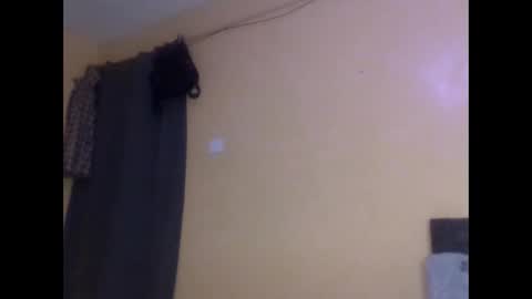 Snapshot of badgurllily chatting on May 15, 5:31 pm Lily. online show from May 15, 5:31 pm