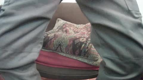 Snapshot of badhombremx chatting on November 18, 7:07 pm Mexican livin Off the Wall online show from November 18, 7:07 pm