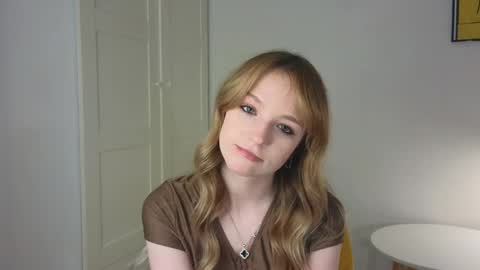 Kate online show from April 5, 4:04 pm