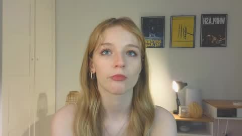 Kate online show from April 12, 4:01 pm