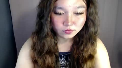 april online show from November 7, 9:31 am