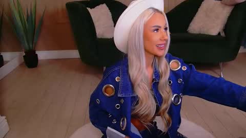 bailey_rush online show from March 14, 6:57 pm