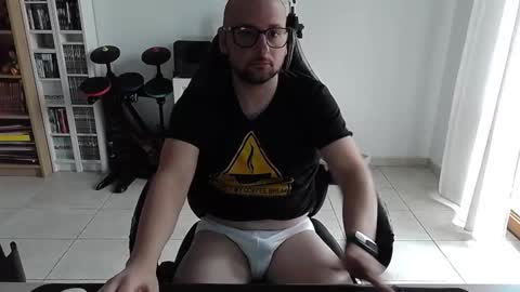 Snapshot of bakapo chatting on October 29, 10:50 am Seggiola online show from October 29, 10:50 am