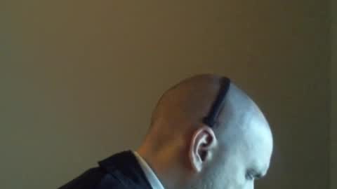 Snapshot of bald909 chatting on May 20, 7:36 am bald909 online show from May 20, 7:36 am