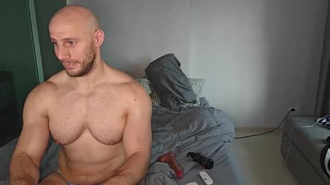 baldyboyy online show from October 16, 9:54 am