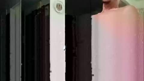 ballshanginglowaf online show from September 21, 11:06 pm