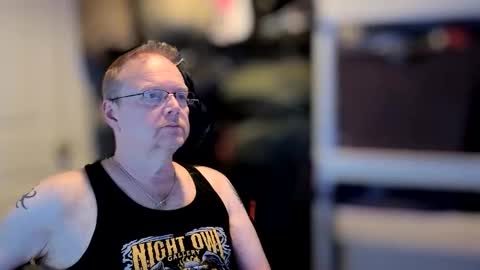 Snapshot of baltomoron69 chatting on June 11, 11:30 am baltomoron69 online show from June 11, 11:30 am