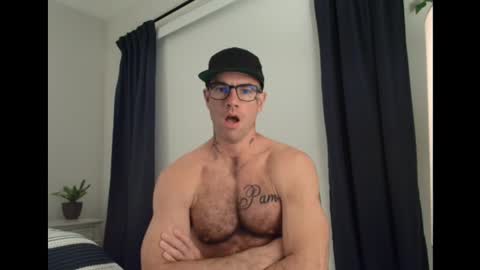 Snapshot of bam14680 chatting on February 6, 2:55 am bam14680 online show from February 6, 2:55 am