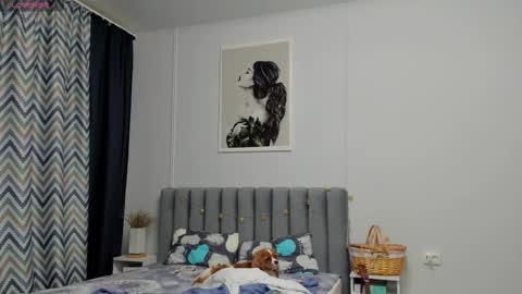 Snapshot of bam_bi chatting on February 11, 3:40 pm Kira online show from February 11, 3:40 pm