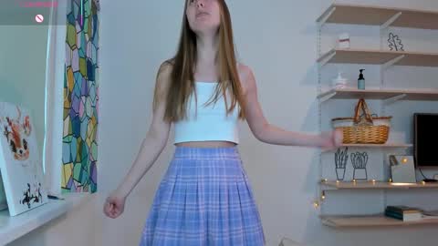 Snapshot of bam_bi chatting on September 26, 4:38 am Kira online show from September 26, 4:38 am