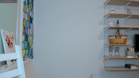 Snapshot of bam_bi chatting on October 5, 3:54 pm Kira online show from October 5, 3:54 pm