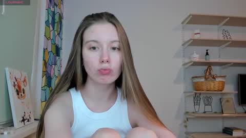 Snapshot of bam_bi chatting on October 29, 11:17 pm Kira online show from October 29, 11:17 pm