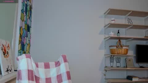 Snapshot of bam_bi chatting on November 5, 1:27 am Kira online show from November 5, 1:27 am