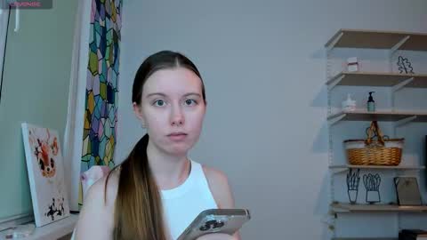 Snapshot of bam_bi chatting on November 6, 2:56 am Kira online show from November 6, 2:56 am