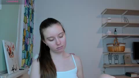 Snapshot of bam_bi chatting on November 25, 12:38 pm Kira online show from November 25, 12:38 pm