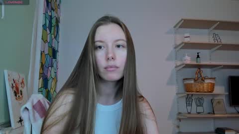 Snapshot of bam_bi chatting on December 1, 10:31 am Kira online show from December 1, 10:31 am