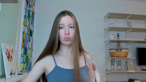 Snapshot of bam_bi chatting on December 5, 2:14 pm Kira online show from December 5, 2:14 pm