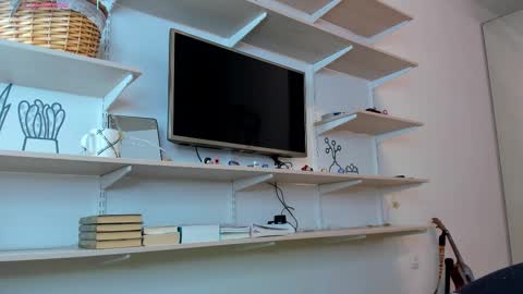 Kira online show from February 13, 5:09 pm