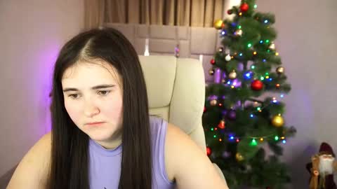 Snapshot of bambiliii chatting on December 31, 1:19 pm Bambi online show from December 31, 1:19 pm