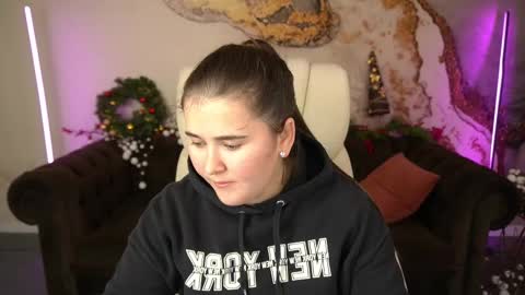 Snapshot of bambiliii chatting on January 3, 1:14 pm Bambi online show from January 3, 1:14 pm