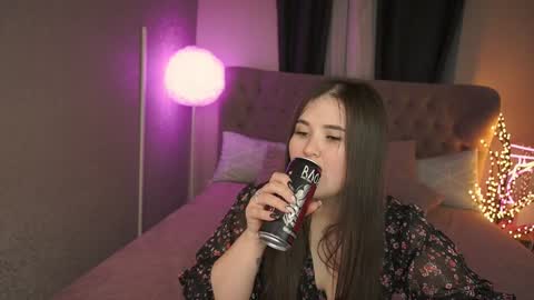 Snapshot of bambiliii chatting on January 30, 8:53 pm Bambi online show from January 30, 8:53 pm