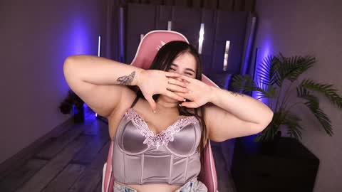 Snapshot of bambiliii chatting on January 31, 9:37 pm Bambi online show from January 31, 9:37 pm