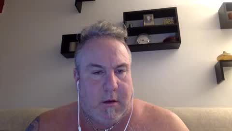 banana5289 online show from February 3, 2:21 am