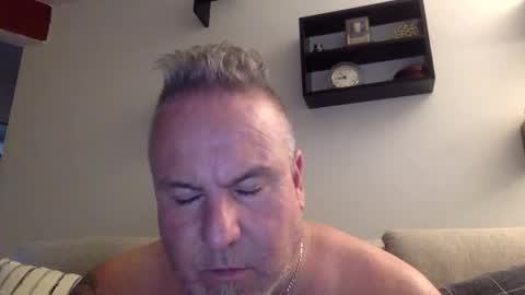 banana5289 online show from May 27, 12:57 pm