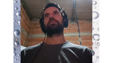 Ezequiel online show from January 3, 11:44 pm