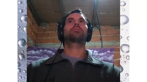 Ezequiel online show from March 8, 11:39 pm