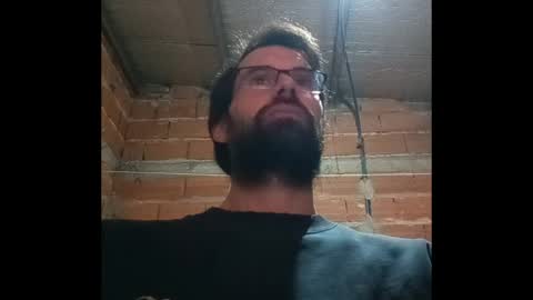 Ezequiel online show from June 3, 1:41 am