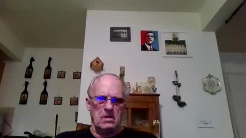 banana_hammock70 online show from April 19, 8:22 pm