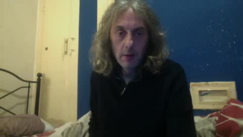 Snapshot of bangintoleather chatting on February 7, 3:12 am bangintoleather online show from February 7, 3:12 am