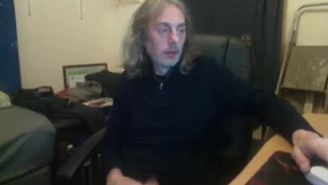 Snapshot of bangintoleather chatting on September 14, 2:54 am bangintoleather online show from September 14, 2:54 am
