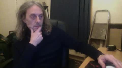 bangintoleather online show from January 17, 3:00 am