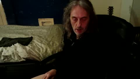 bangintoleather online show from April 3, 1:58 am